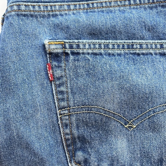 Levi’s 550 Size 34 x 36 - Picture 12 of 16